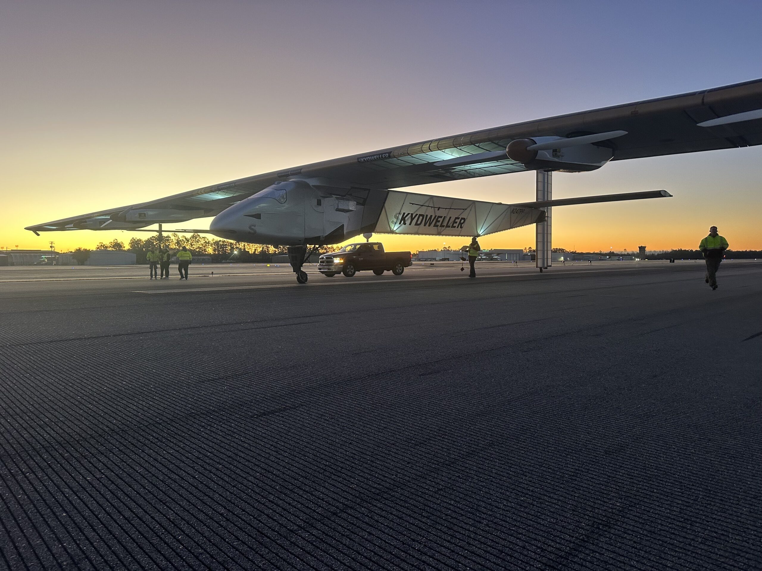 Skydweller long duration flights video – solar-powered uncrewed aircraft in flight